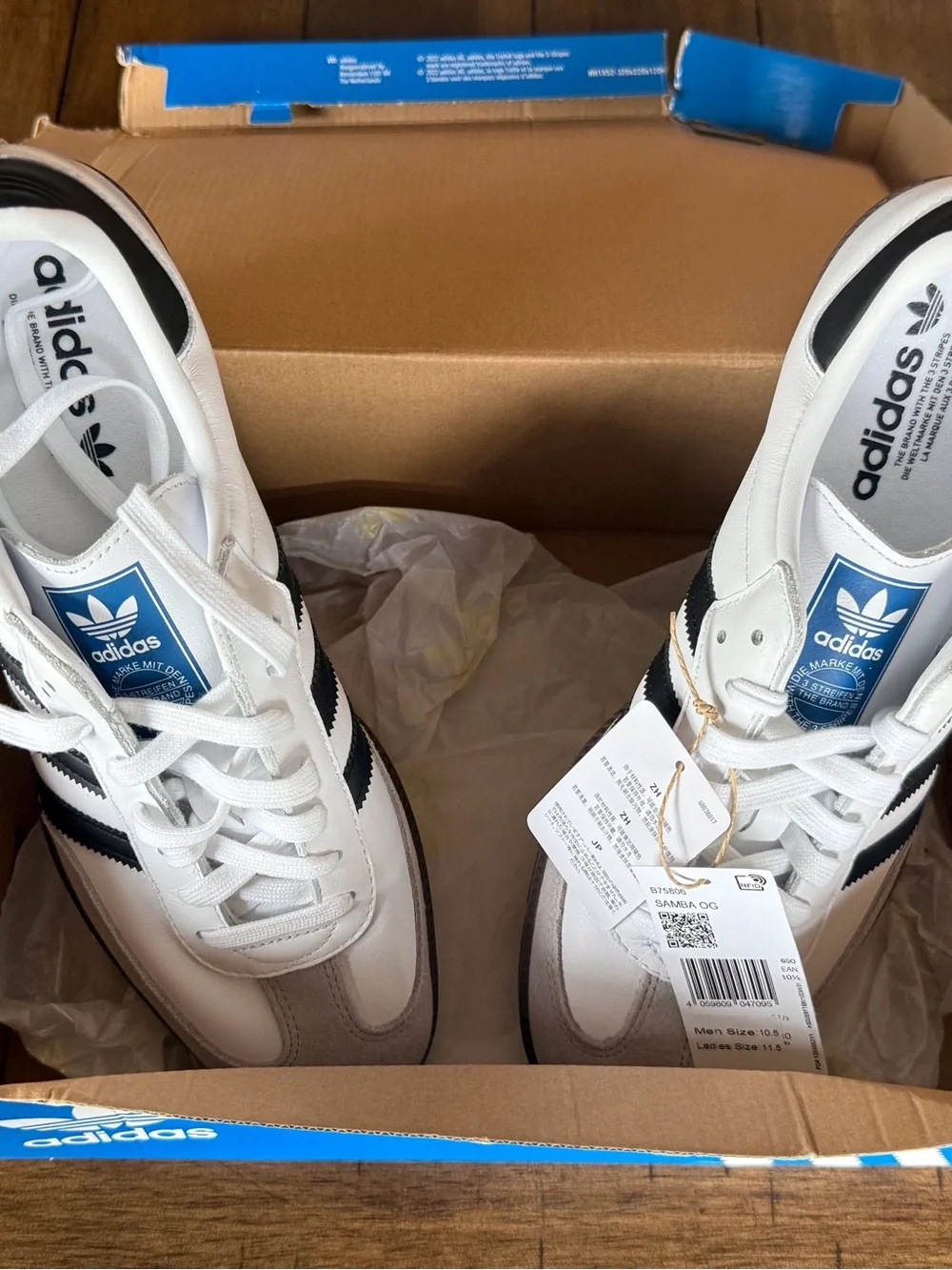 adidas classic white